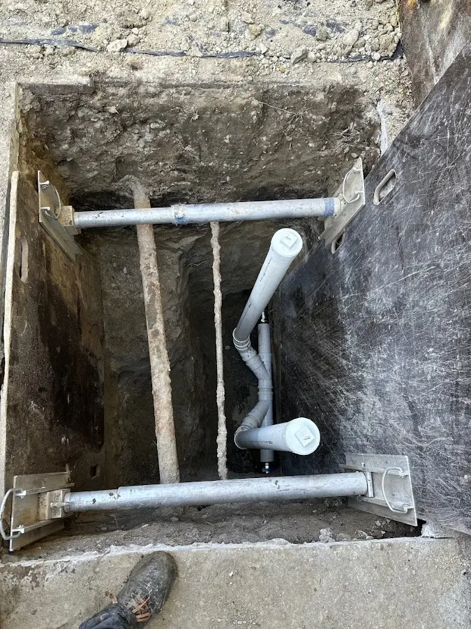 Experienced plumber completing Gas Line Repair work in St. Charles